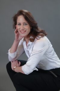 מעטפת התאומוּת כמרחב של זיקה בין־הווייתית/ ד"ר נורית אל-בר